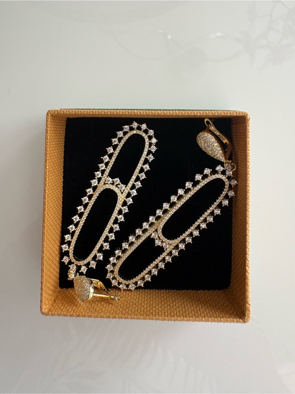 New Aleeza Paris Silver 925 with 14K gold. Elegant Women's Jewelry